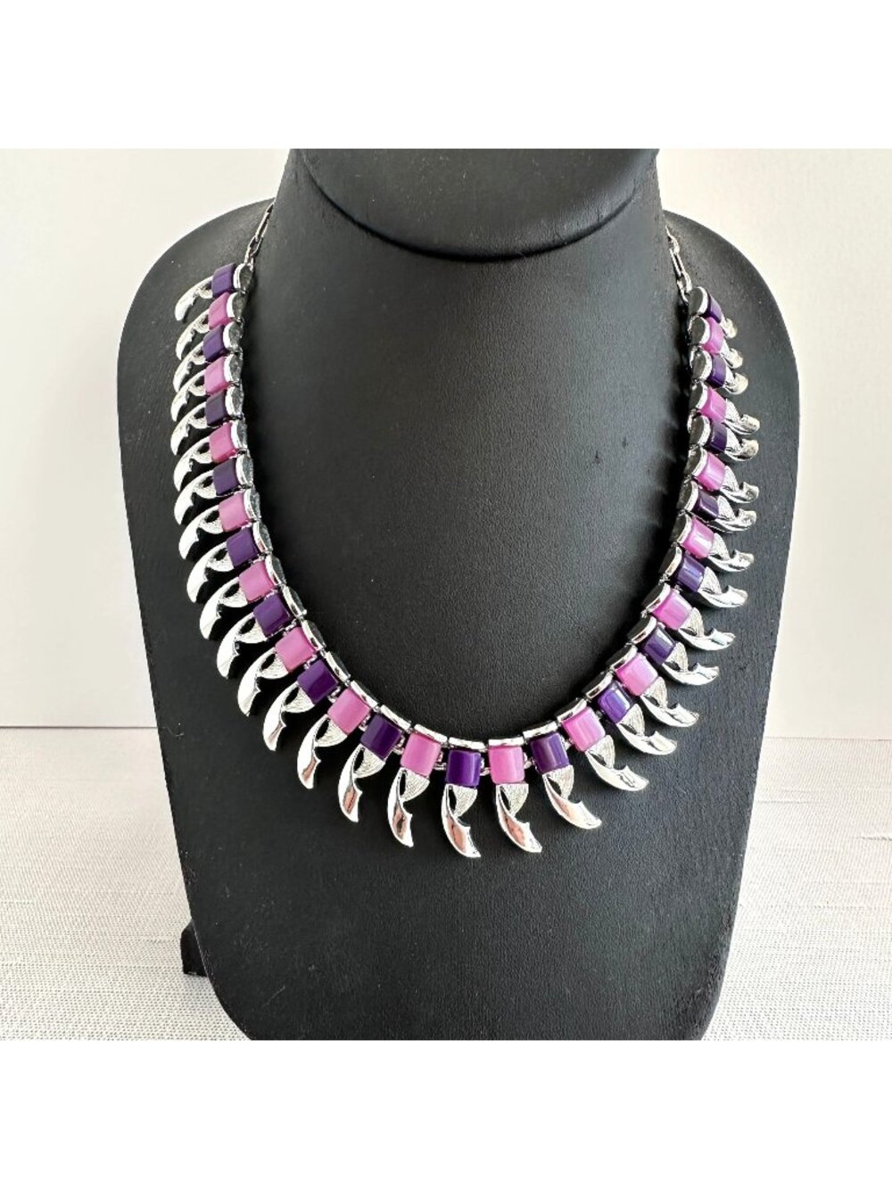 Lisner Silver Tone Purple Thermoset Leaf Fringe Collar Necklace, 1960s